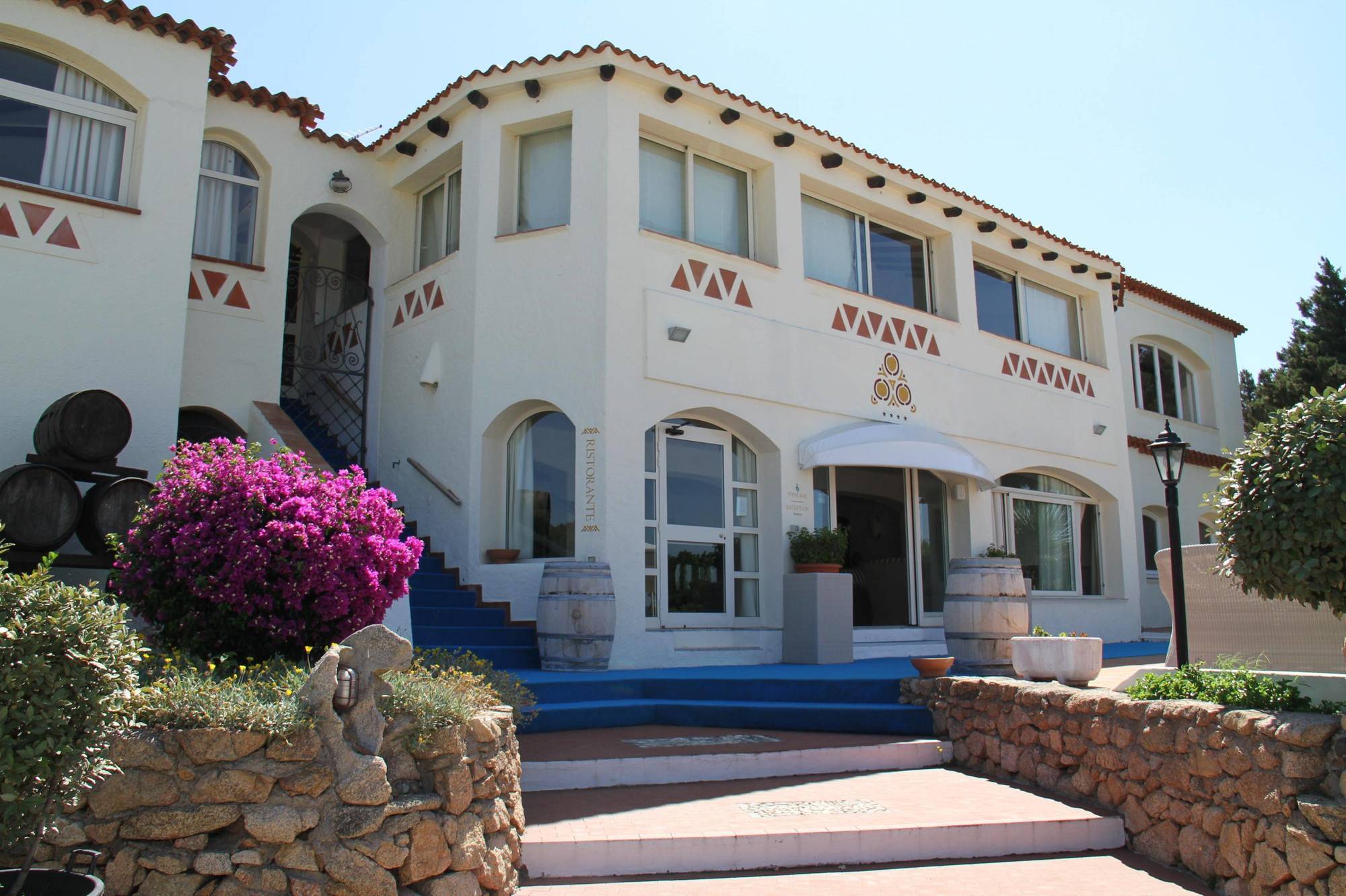 Hotel 3 Botti Baja Sardinia Exterior photo
